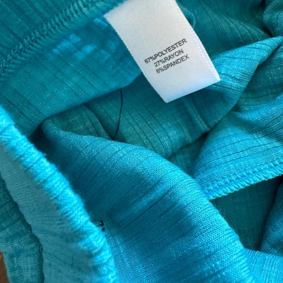 Comfort Code long-sleeve lounge set - Picture 2 of 7